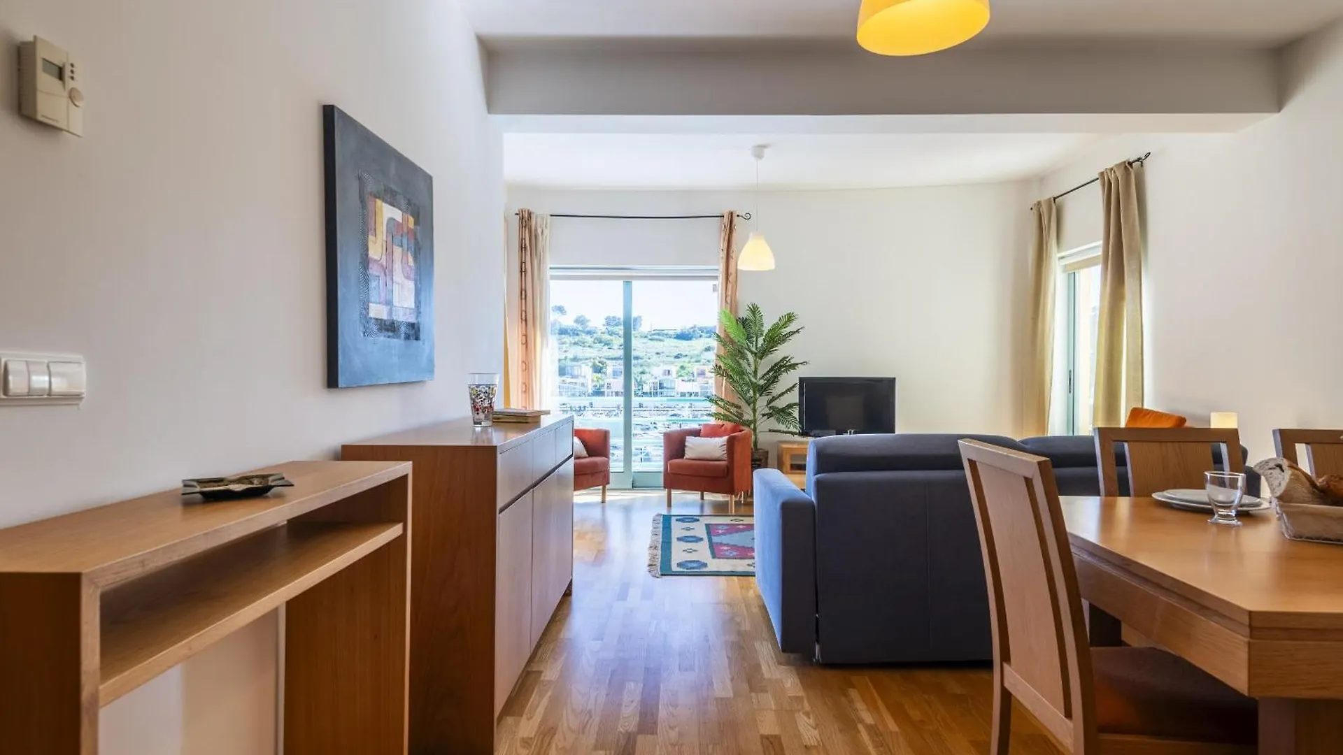 Marina Breeze Apartment With Pool - 900M From The Beach Albufeira
